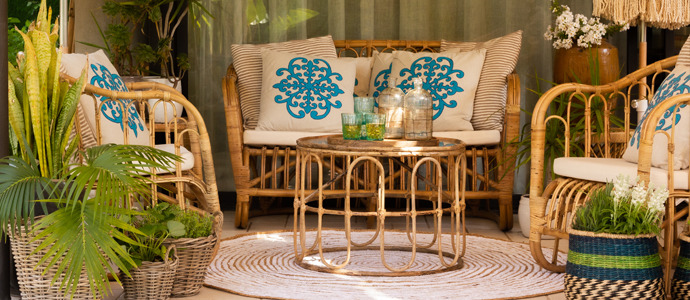 Outdoor furniture to decorate your terrace or garden
