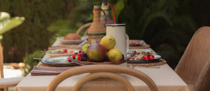  How to set a summer table in the garden