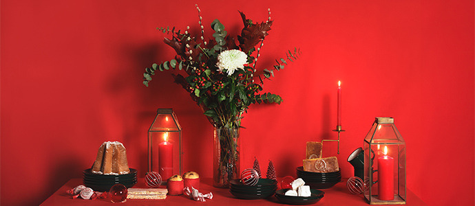 At Christmas, homes are also dressed up…