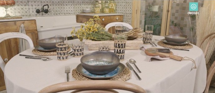 HOME CHANNEL | Deco basics with Mercedes Arsuaga: table decoration and kitchen office